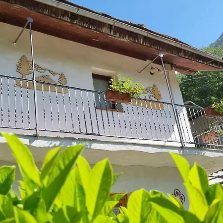 Melari Apartmán *